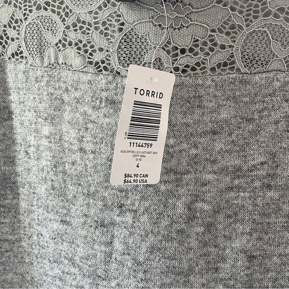 NEW Torrid Gray Bell Sleeve Sweater Dress Lace  Inset Size 4X - Picture 4 of 7